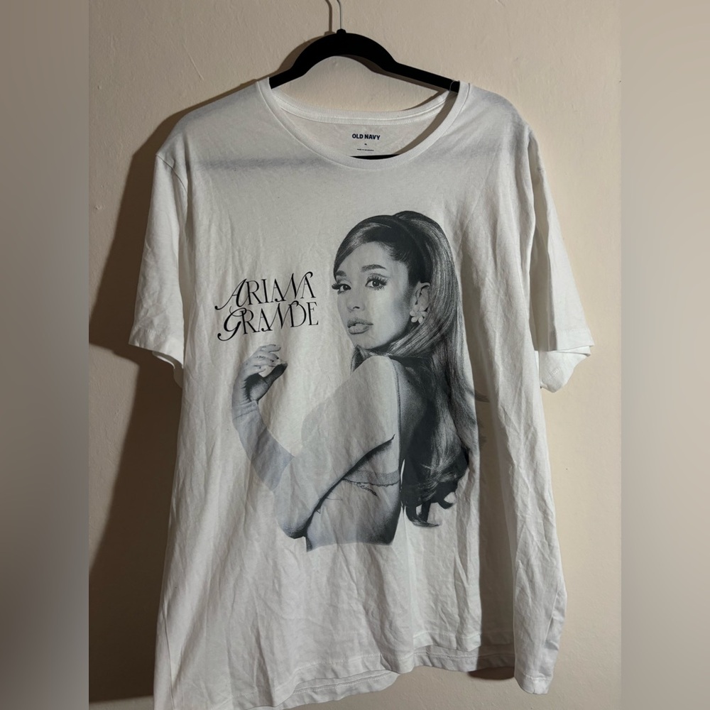NWOT Ariana Grande white graphic tee with Iconic positions print